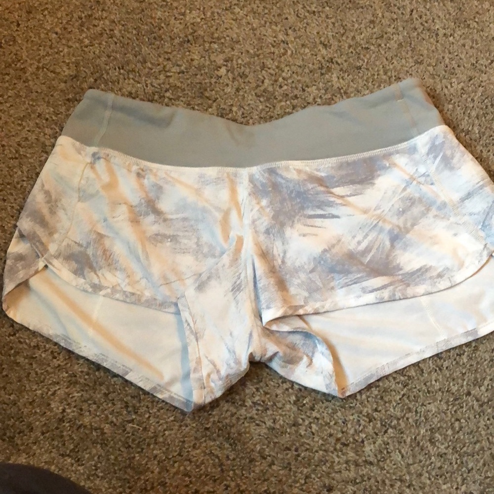 Speed up short low rise 2.5” lululemon